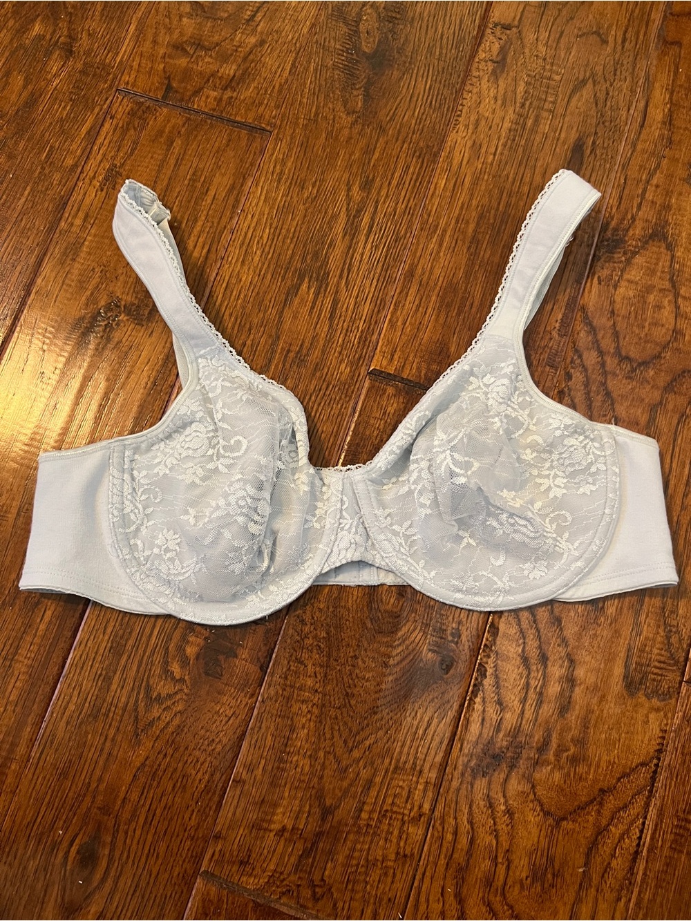 Playtex Pale Blue Lace Underwire Bra